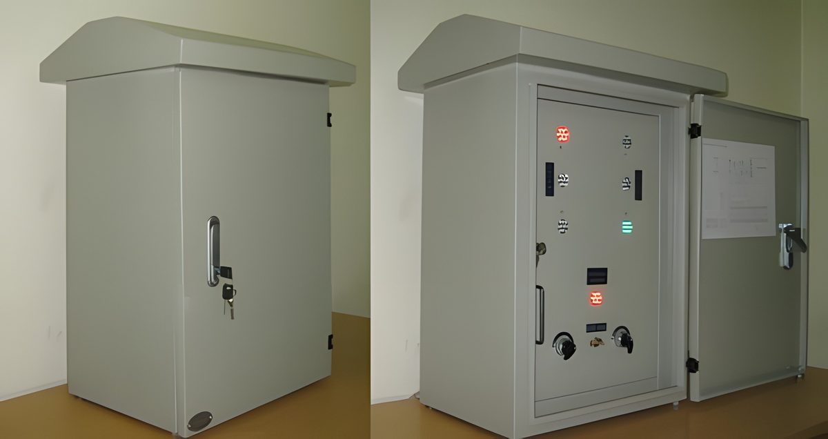 Tủ điều khiển đèn tín hiệu PLC Siemens S7-1200